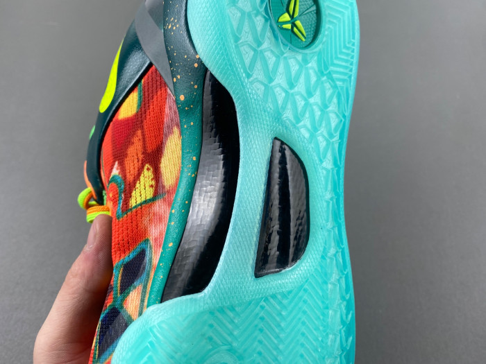 Nike Kobe 8 Protro “What The Kobe” HM9621-900