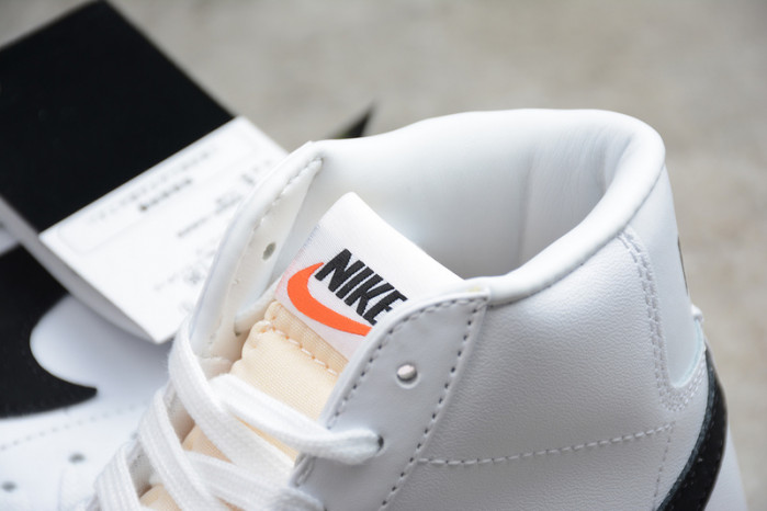 Nike Blazer Mid 77 Vintage White Black - BQ6806-100