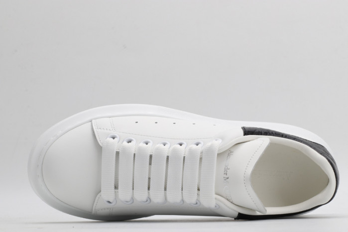 Alexander McQueen sneaker