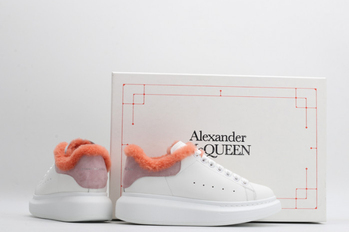 Alexander McQueen sneaker