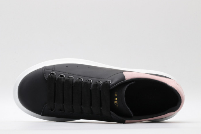 Alexander McQueen sneaker