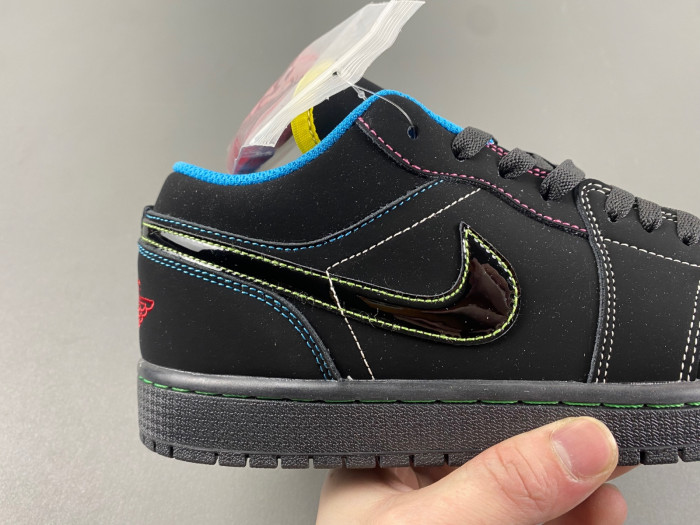 AIR JORDAN 1 PHAT LOW  338145-003