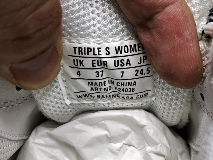 BLEN Triple S White 2019 524036W09E19000