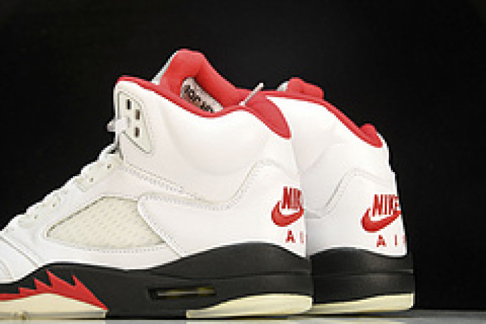 Jordan 5 Retro Fire Red Silver Tongue (2020) DA1911-102