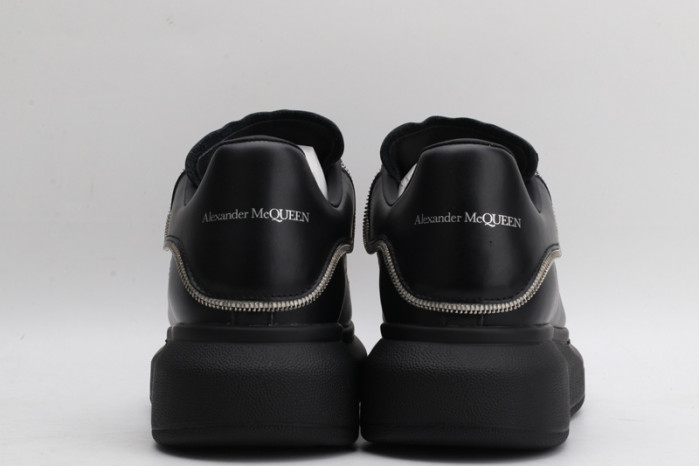 Alexander McQueen sneaker