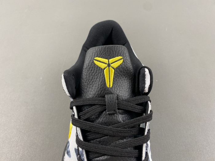 Nike Kobe 8 Protro “Mambacita” GiGi R.I.P  FV6325-100