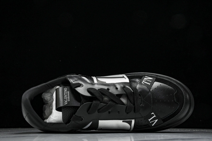 VALEN DESIGNER SNEAKERS