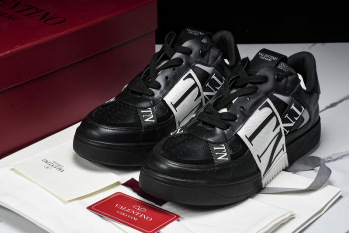 VALEN DESIGNER SNEAKERS