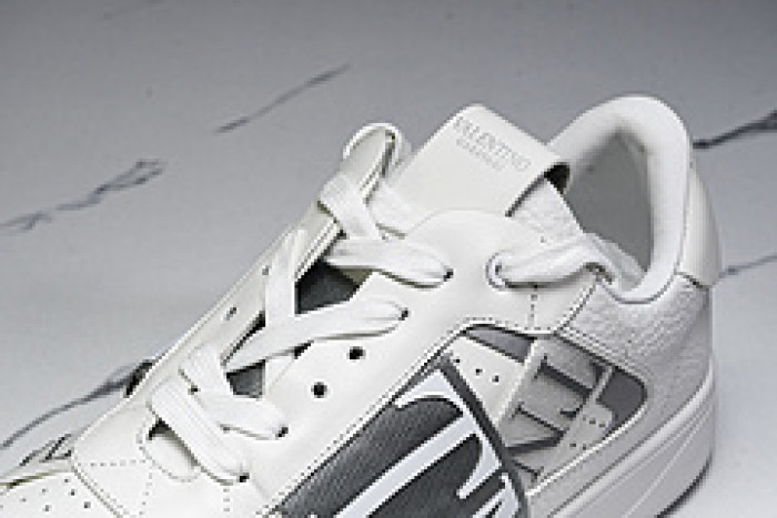 VALEN DESIGNER SNEAKERS