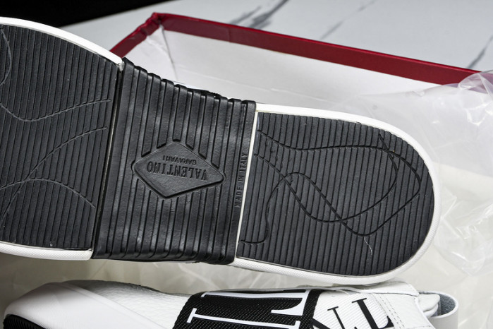 VALEN DESIGNER SNEAKERS