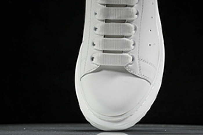 Alexander McQueen sneaker