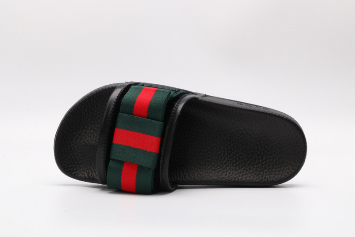 G DESIGNER SLIPPERS