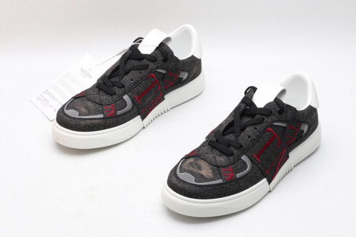 VALEN DESIGNER SNEAKERS