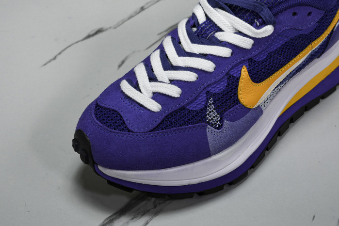 Sacai x Nk VaporWaffle 3.0 CV1363-103