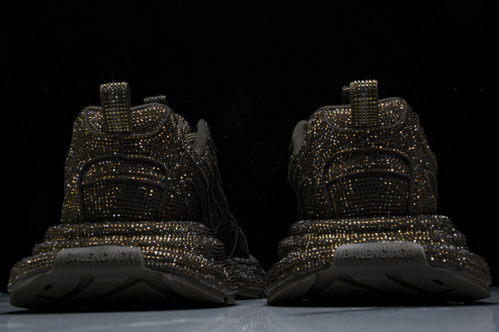 BLEN  Runner Sneaker