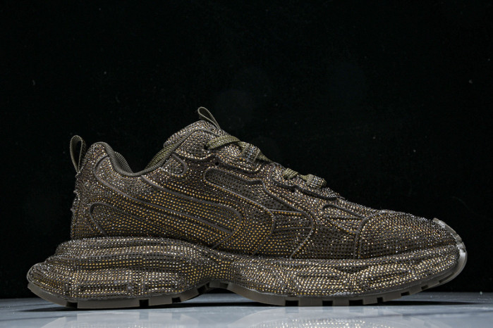 BLEN  Runner Sneaker