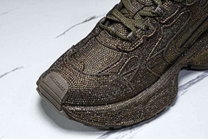 BLEN  Runner Sneaker