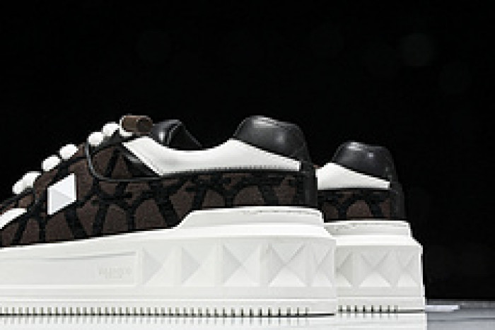 VALEN DESIGNER SNEAKERS