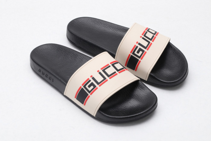G DESIGNER SLIPPERS