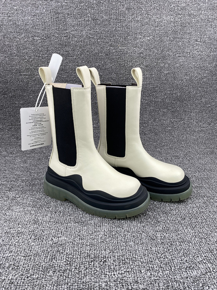 bo*te*ga Ve*ne*ta sneaker