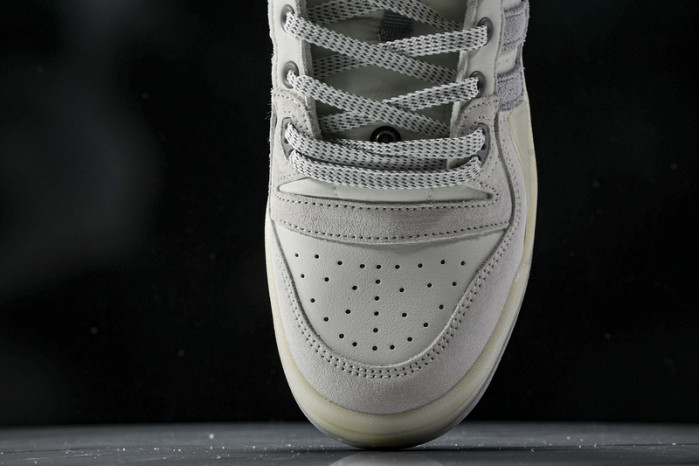 Bad Bunny Forum Low   HQ2153