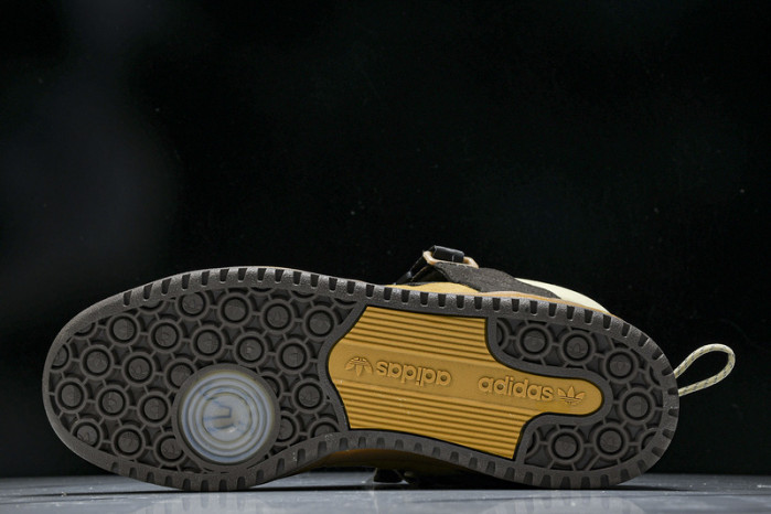 Bad Bunny Forum Low  GW0264