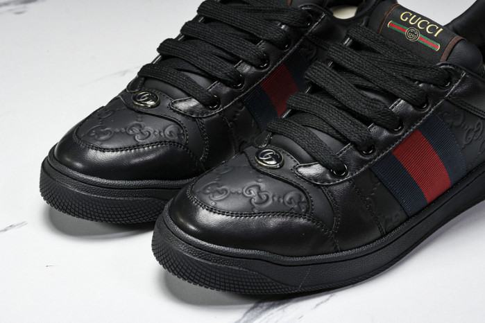 G*u*i sneaker