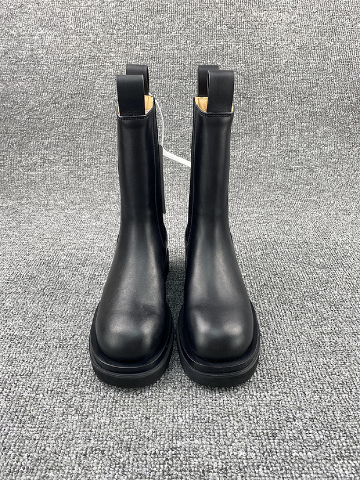 bo*te*ga Ve*ne*ta sneaker