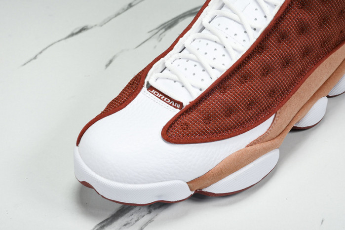 Air Jordan 13 “Dune Red”  DJ5982-601