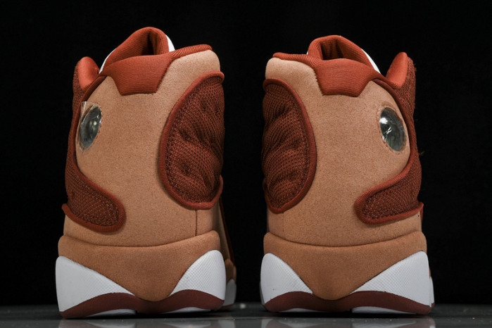 Air Jordan 13 “Dune Red”  DJ5982-601