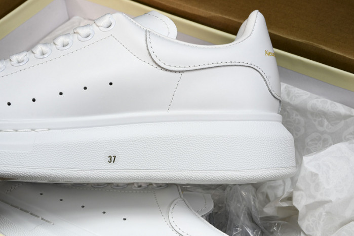 Alexander McQueen sneaker