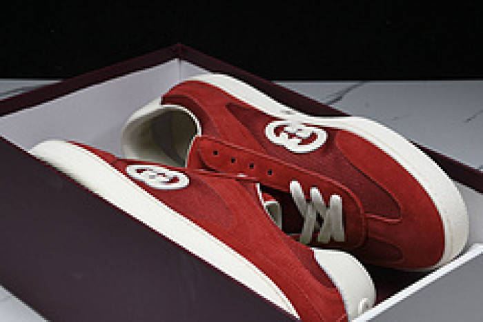G*u*i sneaker