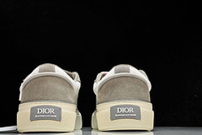 DI*O*R B33 PANKICK