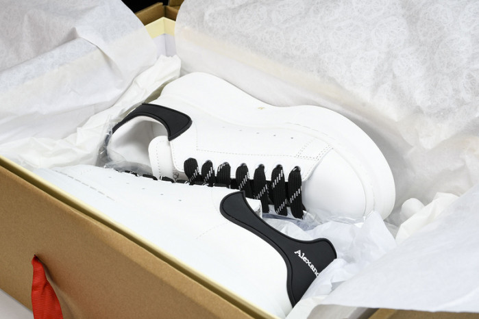 Alexander McQueen sneaker