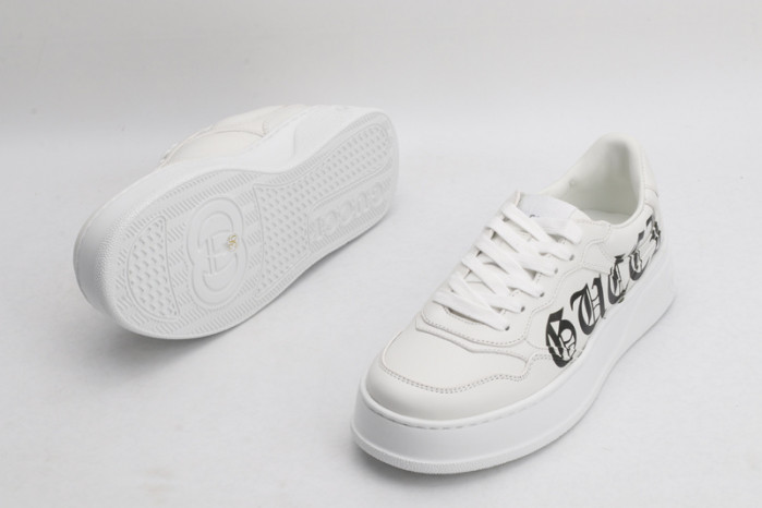 G*u*i sneaker