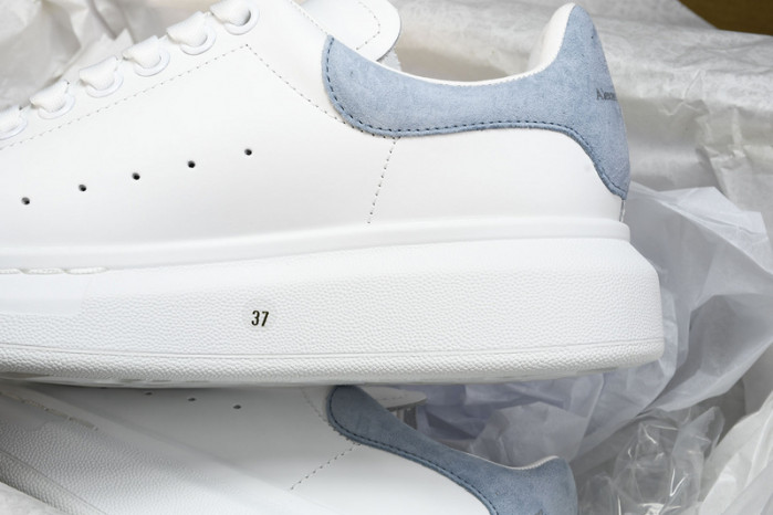 Alexander McQueen sneaker