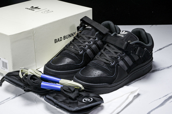 Bad Bunny Forum Low   GW5021