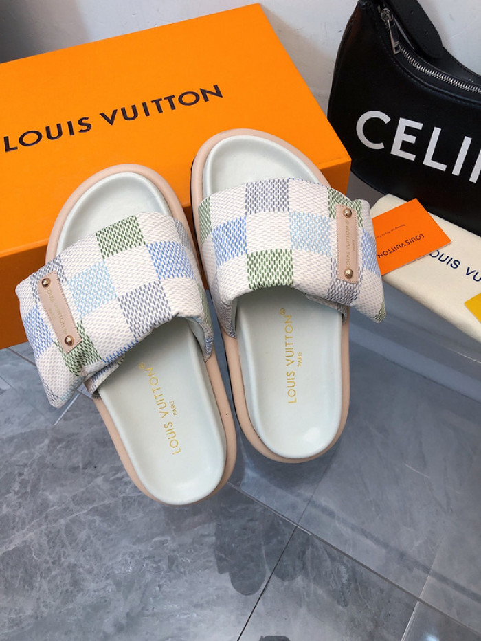 L&V SLIPPERS