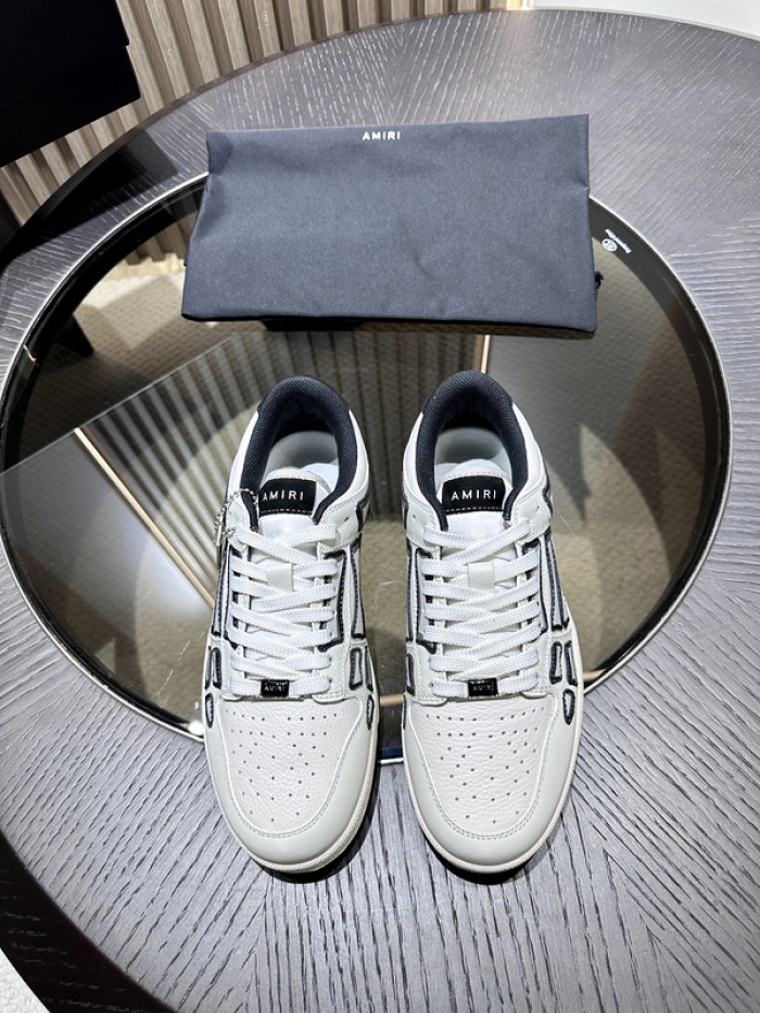 AM1R1 SNEAKERS