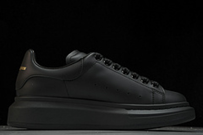 Alexander McQueen sneaker