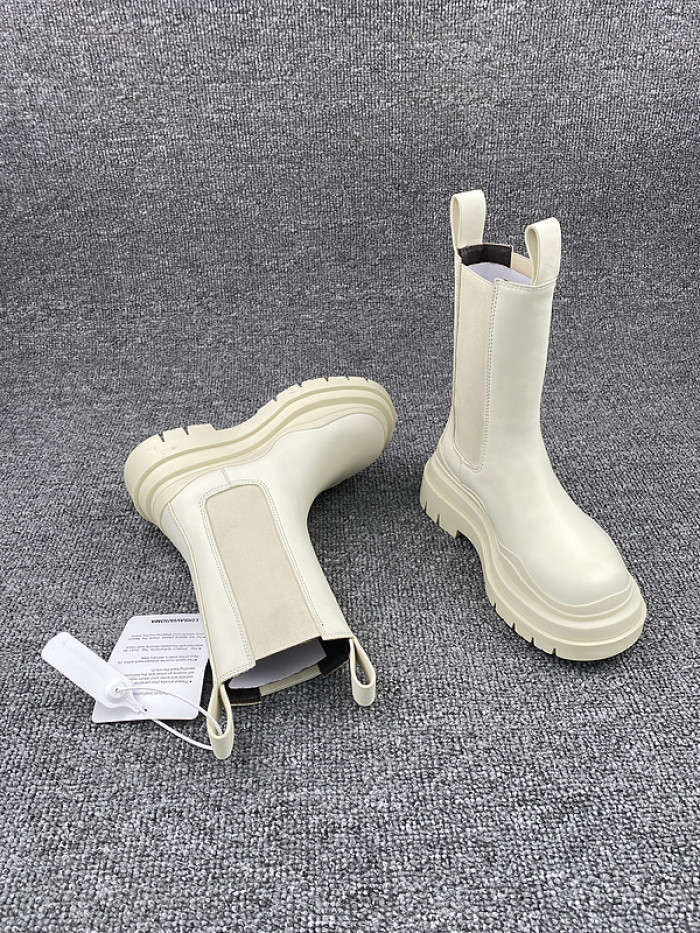 bo*te*ga Ve*ne*ta sneaker