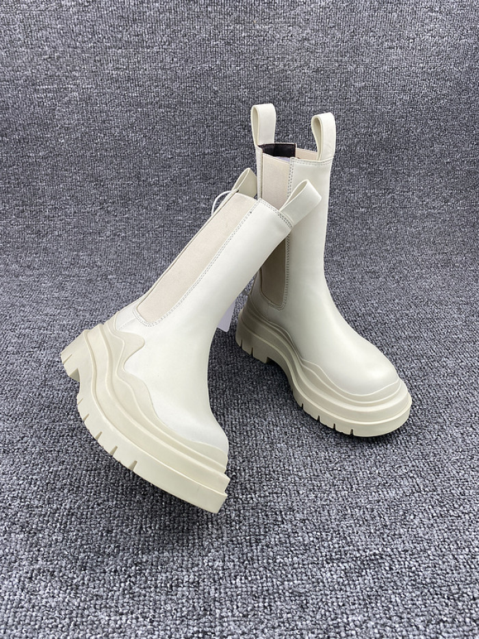 bo*te*ga Ve*ne*ta sneaker