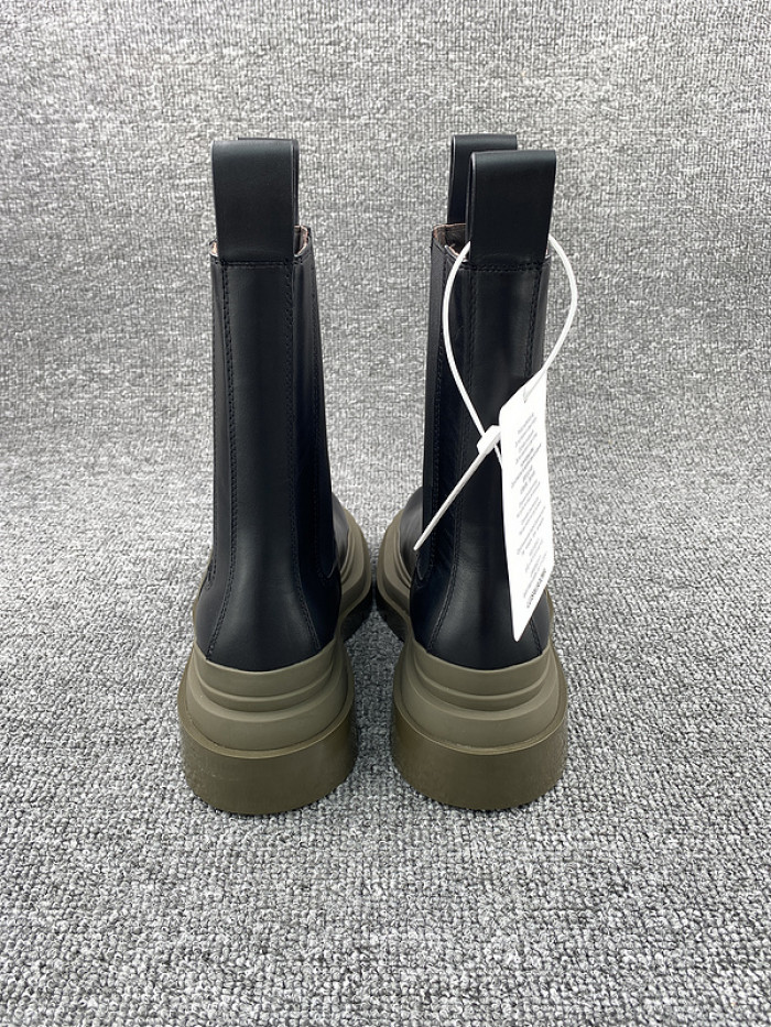 bo*te*ga Ve*ne*ta sneaker