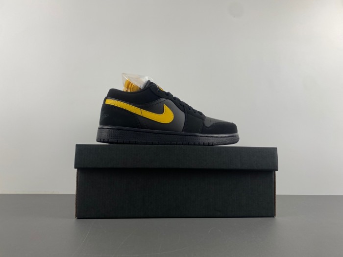 Air Jordan 1 Low  553558-071