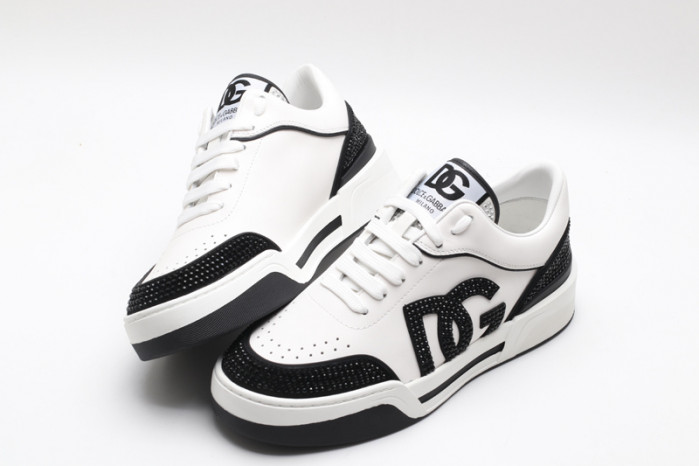 DG sneaker