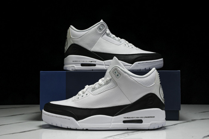 Fragment Design x Air Jordan 3 Retro SP“White” DA3595-100
