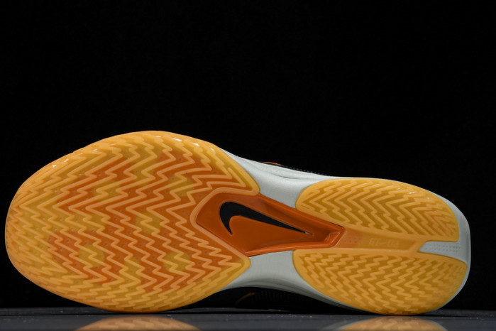 NIKE AIR ZOOM G.T.CUT 3 EP  DV2918 001