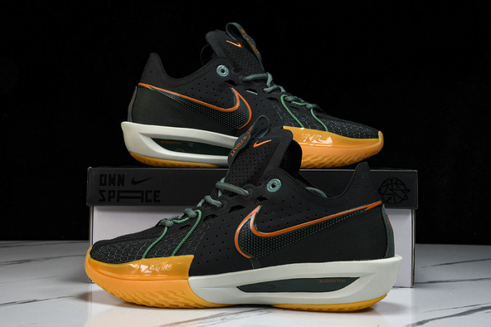 NIKE AIR ZOOM G.T.CUT 3 EP  DV2918 001