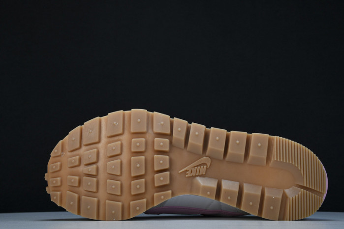 Sacai x Nk VaporWaffle 3.0   DD1875-116