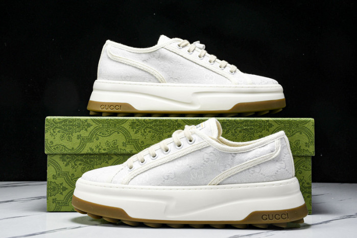 G*u*i sneaker